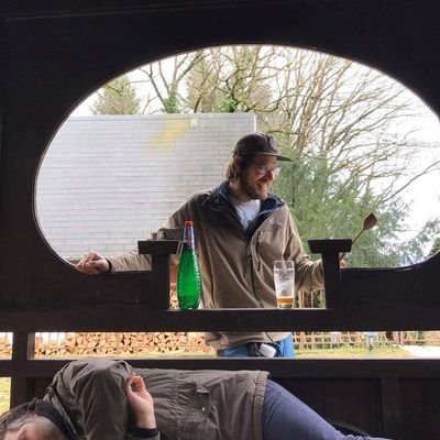 jozef_trnka's profile picture. technician. trnava. porn. lazy.