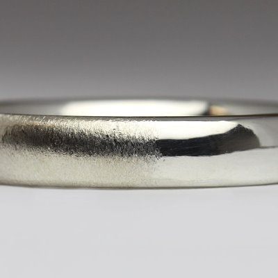 UK manufacturers of tools and equipment for polishing & finishing.
Supplying to tier one companies within Aerospace, Precision Eng, Mould Tooling & Jewellery