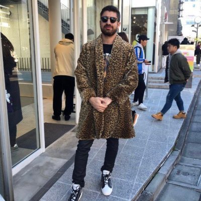 HassanHank's profile picture. trader, sportsbettor and idiot reluctantly signing up to twitter after being locked in house