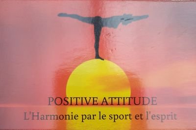 Mon attitude positive est contagieuse 😊Souviens-toi que le soleil est dans le cœur... Laisse briller ton coeur et le soleil brillera pour toi & autour de toi🌞