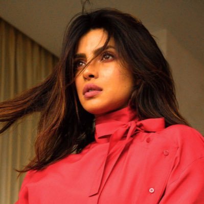 loops, throwbacks, and updates for @priyankachopra