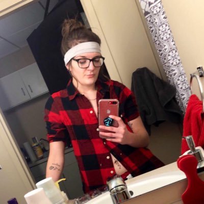 thef_ck_ngAD's profile picture. Ahead of my time like i live my whole life backwards. 👀⌚️⏳