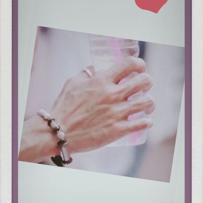 B85ExScXRCnIUjY's profile picture. 没有特别之处