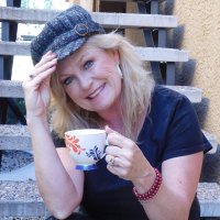 Vickie Clark - @wearitandloveit Twitter Profile Photo