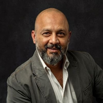 Business Strategist, Communication Specialist | Guiding You To International Success | Let's Connect!