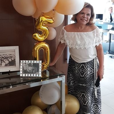 GGraca132's profile picture. Sou pedagoga aposentada, musicista, aderecista  e formadora de opinião. Não tenho simpatia por NENHUM partido político.