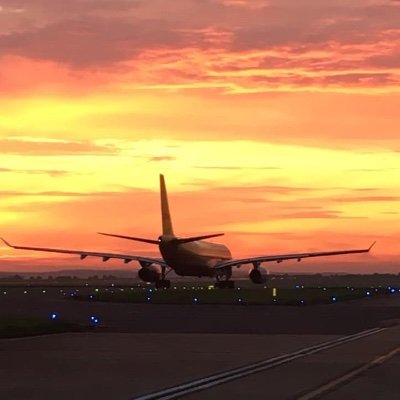 emap_uk's profile picture. Wes re a group based in the Midlands for enthusiasts at East Midlands Airport