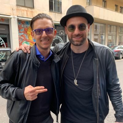 Credo in un solo @hakanc10, Padre onnipotente, Creatore del cielo e della terra, di tutte le cose visibili e invisibili.