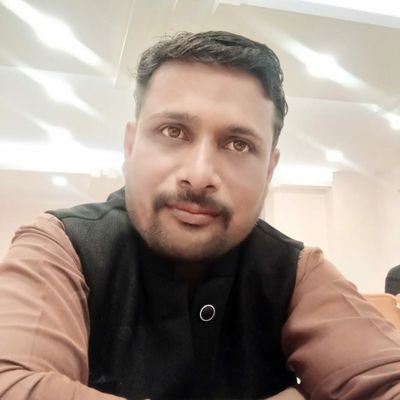 देश से प्रेम करता हूँ । में उसके साथ हूँ जो देश के साथ हे। दिल से शायर कर्म से योद्बा हिन्दुस्तान मेरी जान में गर्व से कहता हूँ में मोदी के साथ हूँ।
100%फालोबेक