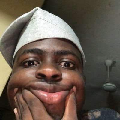 mayowaoflala's profile picture. Mechanical Engineer 🛠. 🔩👷