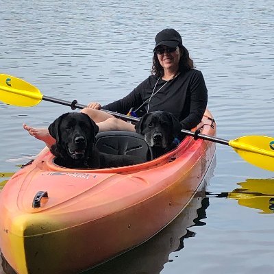 Biophysicist who stumbled into virology; love colicins; bowler b/c golf takes too long; write for fun; Rotarian; Hoosier; Worry less,paddle more 🚣‍Views my own