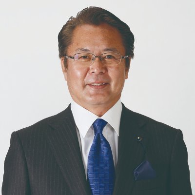 現・沖縄県議会議員（二期目）

南部の まち・ひと・しごとを元気に！！ 
南部地域が次の時代の沖縄県を牽引する地域として誇りと希望にみちた、やすらぎと生きがいのある地域になるよう全力を尽くします。
 
沖縄・自民党所属