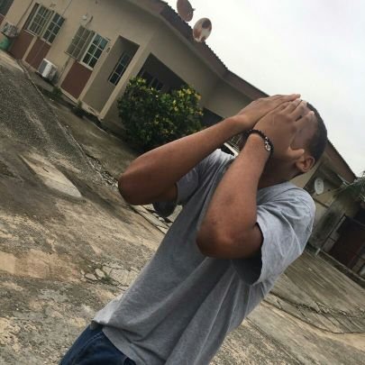 iamafolabi/OVO/kindly click on the follow button...
IG:__afolabi_