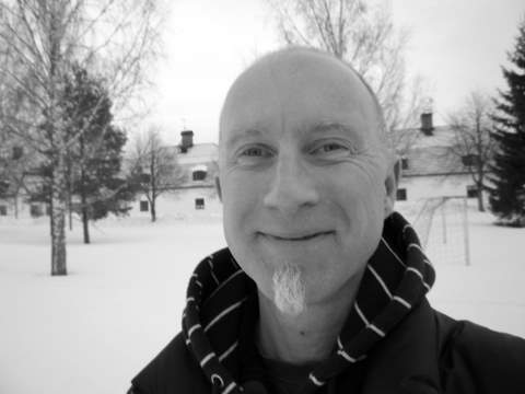 Kommunikationsstrateg, Tierps kommun. Tidigare, journalist Upsala Nya Tidning.