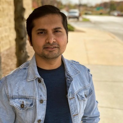 peeceeb's profile picture. 