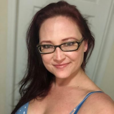 Mom, Poker Dealer, and (used to be) Pole (instructor) Dancer. Love my Caps, Nats, and Skins! When is the next music fest?!