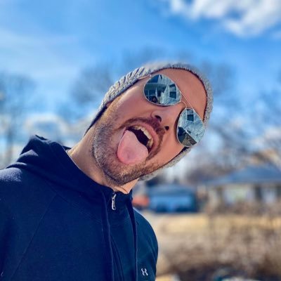 Na7uRizzo's profile picture. • Vivi come se dovessi morire domani, impara come se dovessi vivere per sempre. • Happiness is only real when shared. • Some things are meant to be.