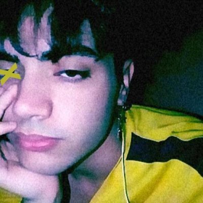 trash_eme's profile picture. 💙💛         💙♥️