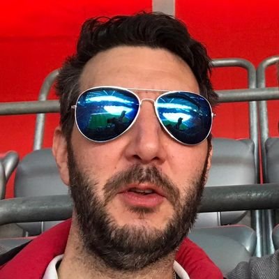 tobias_endres's profile picture. stolzer Ehemann und Vater von 2 Kindern/ Hundebesitzer (Australian Shepherd)/ FCB Mitglied/ Chicago Bears/ Eisbären und Oilers Fan/ Schafkopf- und Pokerspieler