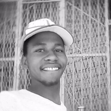 TshiamoLetshol1's profile picture. Whatsapp
060 565 4904

Instagram:
tshiamo90

Facebook:
Tshiamo Reginald