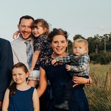 lauratotten3's profile picture. Nurse. Belfast