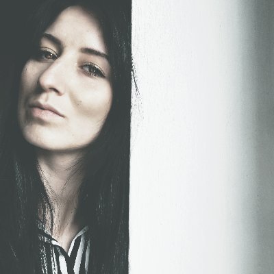 marina_veverec's profile picture. Literary translator; @SandorfP @DenverQuarterly @asymptotejrnl @Harvard_Review @lithub @exchangesjrnl @lyrikline @poetry_nl