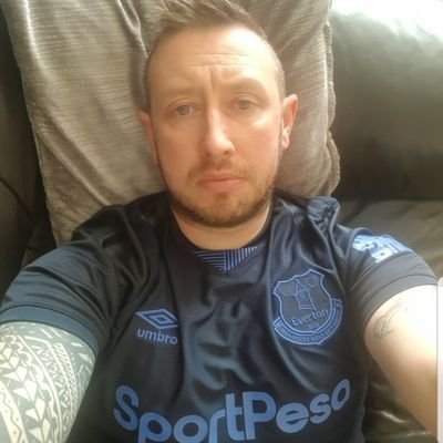 Am a geordie but supported everton ever since i can remember! Evertonians are born not manufactured! COYB