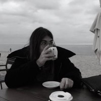 Regi (@reginarigau) 's Twitter Profile