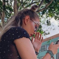 Sammi (@sammithewise) 's Twitter Profile