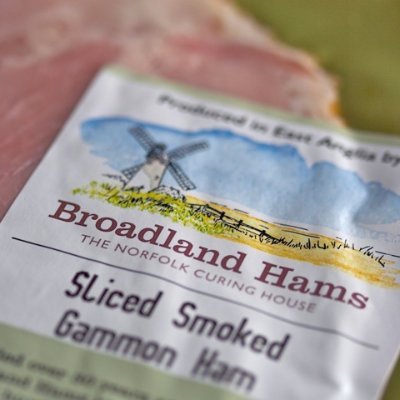 Specialist Ham, Bacon & Sausages from a family-run business in a small farming village in Norfolk. British Quality Assured Pork 🇬🇧