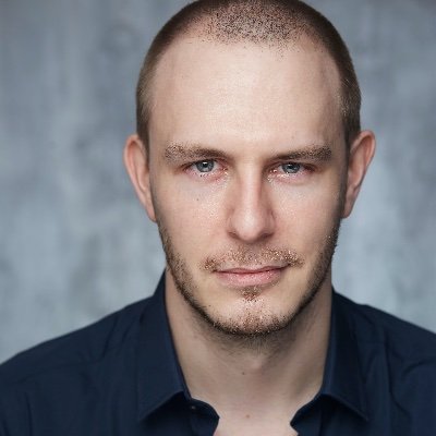 Actor and director. Based in London & Essex. Rep @AudereTalent Equity member.
Spotlight: https://t.co/TJ3aWbU4BK