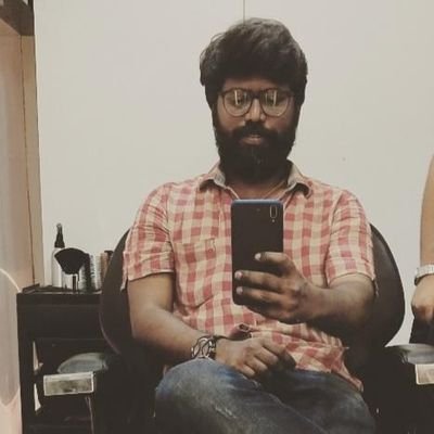 நான் ஒரு ஜனநாயகவாதி’
முடநீக்கியல் நிபுணர்
வழிப்போக்கன்🚶🏼