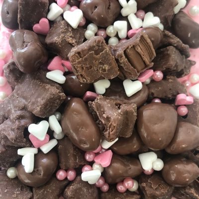 rachscullen's profile picture. Kiwi wife to an Aussie husband. Mother. Tool/APC/Puscifer 💕