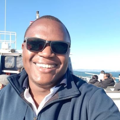 joeseggie's profile picture. Human Being 😎 Software Engineer 😰