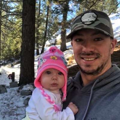 Business owner and sales executive. Family man. Father of a beautiful daughter and husband to an amazing wife.