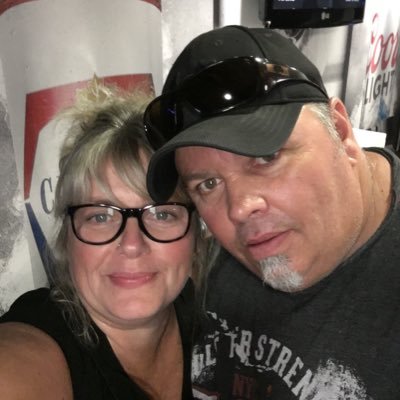 sandywaz71's profile picture. 