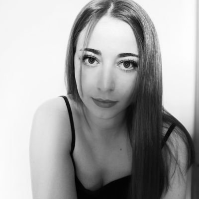 ♏