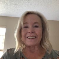 Janie Hudson - @JanieHu88077090 Twitter Profile Photo