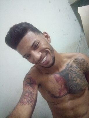 AngelManuelRe12's profile picture. siempre loco 😜