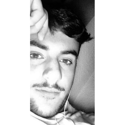 De eso se trata, de coincidir con gente que te haga ver cosas que tu no ves. Que te enseñen a mirar con otros ojos. Andalucía pa' vivir y morir. 💚