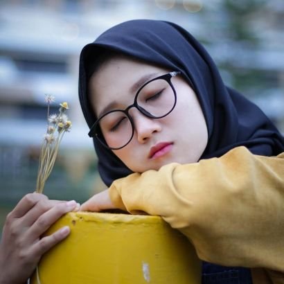 lumayan09's profile picture. 