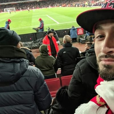 Toinou06's profile picture. #TeamOm #gohabsgo #catch #comics