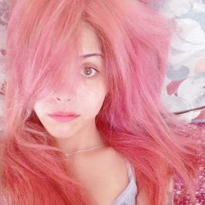 marin_marinaro's profile picture. Atrapada en una crisis existencial desde hace como 30 años, ustedes qué tal