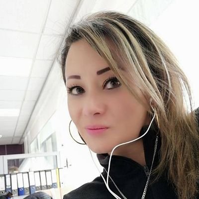 AnaB7919's profile picture. 