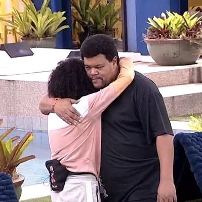 Mil vezes eliminada, mil vezes voltaria - Bial sobre Ana Paula Renault