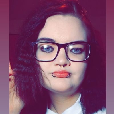 all social: mikaylaf.01