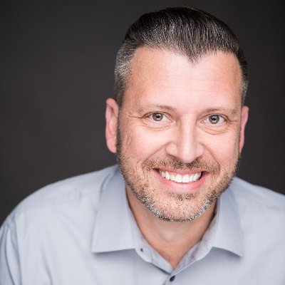 Founder of https://t.co/gp2d7U3hIo - You have a unique calling! Co-Owner & Former CEO at @Leadercast. Improv nerd & Second City alum. Cincinnati via Las Vegas.