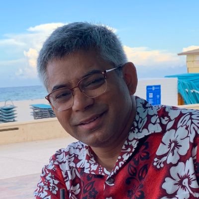 Ecquis's profile picture. Coordinator @COVID19nCCC | Faculty @BrownMedicine | Manager @LifespanHlthSys | Data curious | @NatGeo Writer (tweets are my own, RTs are not endorsements)