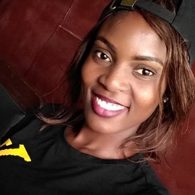 tosinlinks's profile picture. Esther Oluwole