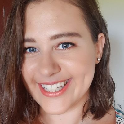 AshBrown_'s profile picture. Used to tweet journo stuff - now it's mainly chasing up bad service.